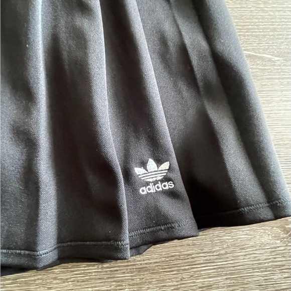Adidas Women's Black Mini Skirt - Picture 2 of 6